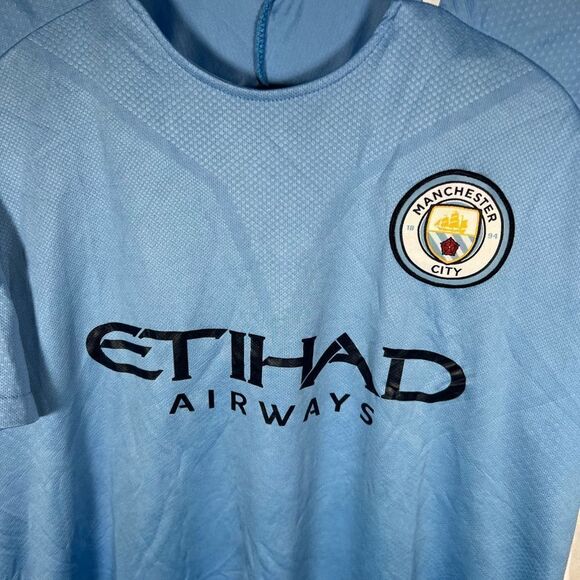 MANCHESTER CITY ENGLAND 2017/2018 HOME FOOTBALL SHIRT JERSEY - Picture 7 of 9